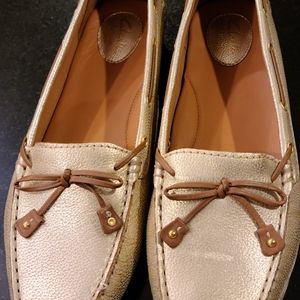Womens Clark's slip on 11N gold
